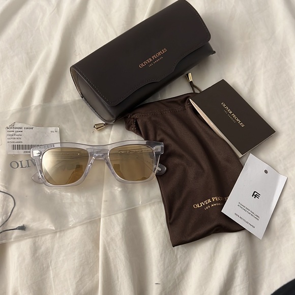 Oliver Peoples Sunglasses - Picture 4 of 11